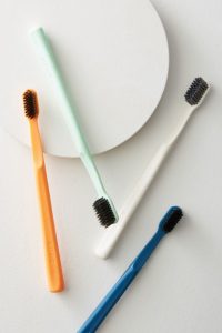 Những sai lầm khi chăm sóc răng miệng dễ mắc phải 3